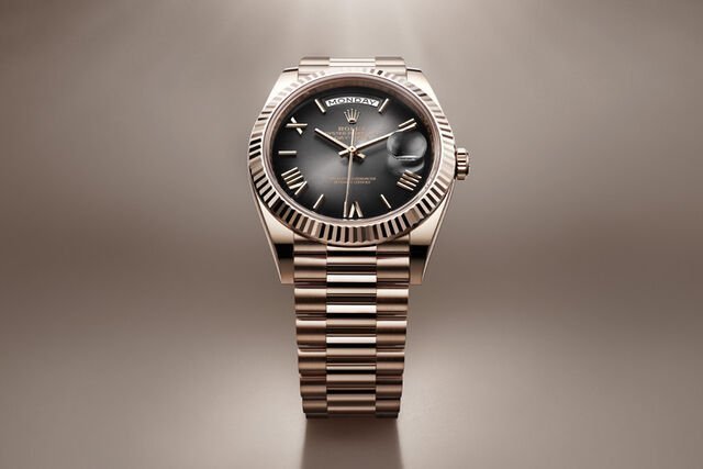 ROLEX DAYDATE ROSE GOLD BLACK DAIL - Image 5