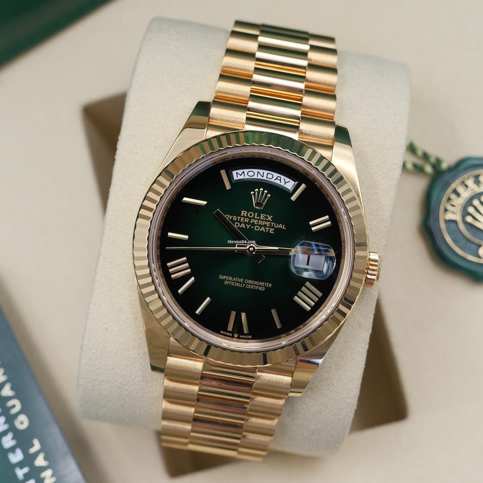 Rolex Day-Date Gold Green Dial – MS Dhoni Edition - Image 4